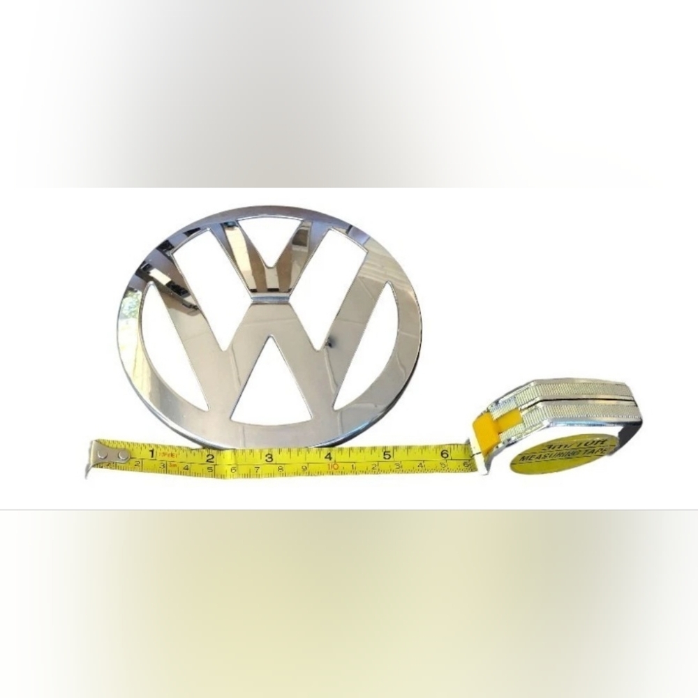 VW Touareg front grill emblem OEM chrome. 2004-2007